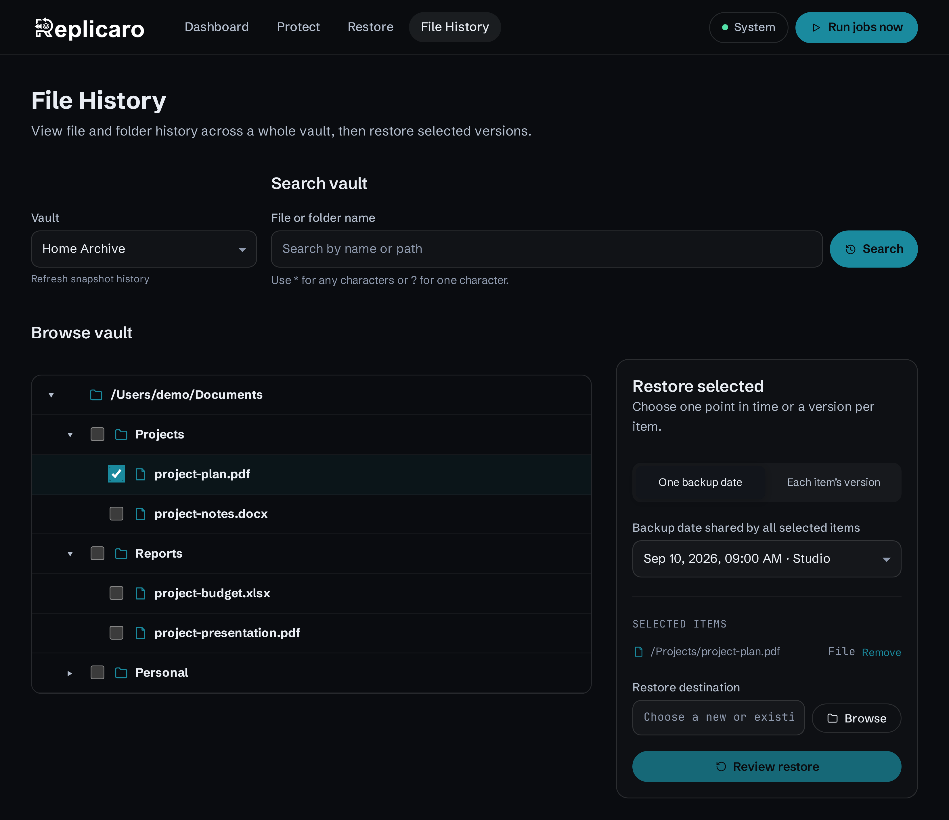 File History folder browser expanded to show sources, folders, and selectable backed-up files.